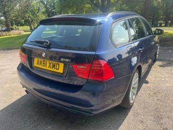 BMW 3 Series 2.0 318i SE Touring Steptronic Euro 5 5dr