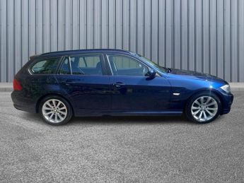 BMW 3 Series 2.0 318i SE Touring Steptronic Euro 5 5dr