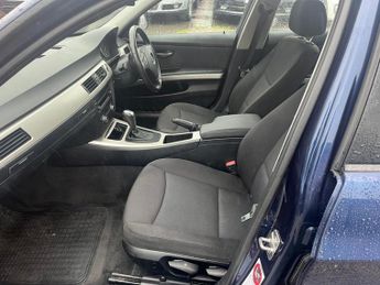 BMW 3 Series 2.0 318i SE Touring Steptronic Euro 5 5dr