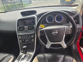 Volvo XC60 2.4 D5 R-Design Premium Geartronic AWD Euro 4 5dr
