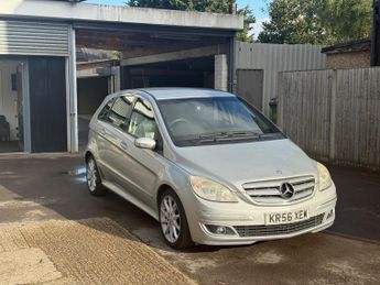 Mercedes-Benz B Class 2.0 B180 SE CVT 5dr