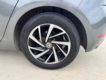 Volkswagen Golf 1.5 TSI EVO Match DSG Euro 6 (s/s) 5dr