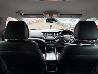 Hyundai TUCSON 2.0 CRDi Premium Auto 4WD Euro 6 5dr