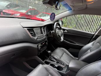 Hyundai TUCSON 2.0 CRDi Premium Auto 4WD Euro 6 5dr