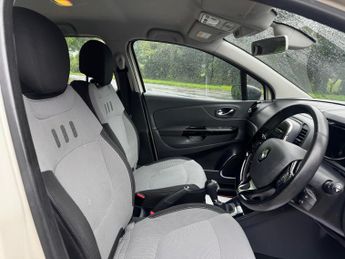 Renault Captur 1.5 dCi Dynamique MediaNav EDC Euro 5 5dr