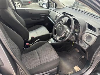 Toyota Yaris 1.33 Dual VVT-i TR Multidrive S Euro 5 5dr