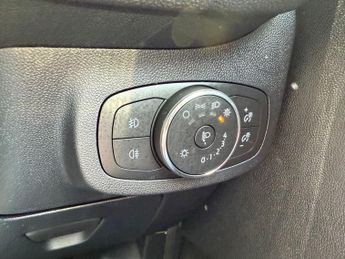 FORD FIESTA ACTIVE MHEV