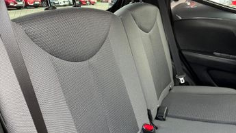 Toyota AYGO 1.0 VVT-i x-trend x-shift Euro 6 5dr (Safety Sense)