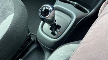 Toyota AYGO 1.0 VVT-i x-trend x-shift Euro 6 5dr (Safety Sense)