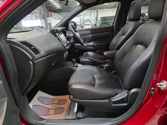 Mitsubishi ASX 2.0 MIVEC Exceed CVT 4WD Euro 6 (s/s) 5dr