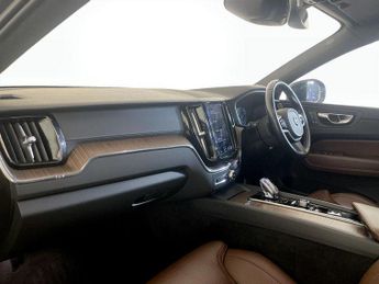 Volvo XC60 2.0 B5 MHEV Inscription Auto AWD Euro 6 (s/s) 5dr