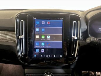 Volvo XC40 Recharge 69kWh Plus Auto 5dr