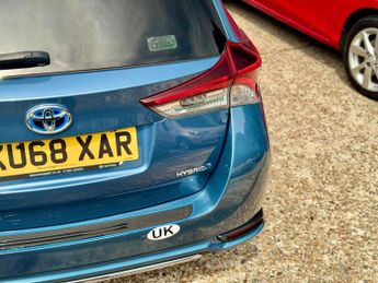 Toyota Auris 1.8 VVT-h Excel Touring Sports CVT Euro 6 (s/s) 5dr