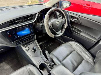 Toyota Auris 1.8 VVT-h Excel Touring Sports CVT Euro 6 (s/s) 5dr
