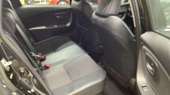 Toyota Yaris 1.5 VVT-h Excel E-CVT Euro 6 5dr (15in Alloy)