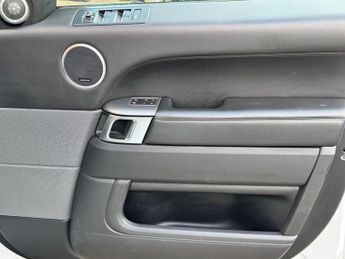 Land Rover Range Rover Sport 3.0 SD V6 Autobiography Dynamic Auto 4WD Euro 6 (s/s) 5dr