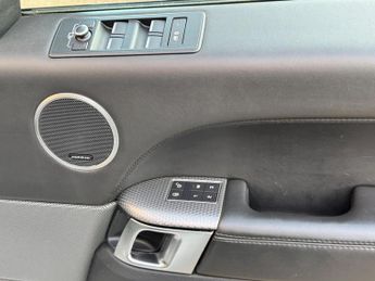 Land Rover Range Rover Sport 3.0 SD V6 Autobiography Dynamic Auto 4WD Euro 6 (s/s) 5dr