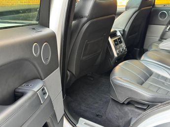 Land Rover Range Rover Sport 3.0 SD V6 Autobiography Dynamic Auto 4WD Euro 6 (s/s) 5dr