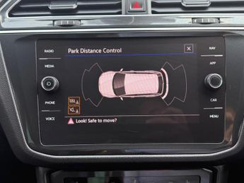 Volkswagen Tiguan 2.0 TDI R-Line Edition DSG Euro 6 (s/s) 5dr