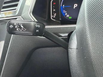 Volkswagen Tiguan 2.0 TDI R-Line Edition DSG Euro 6 (s/s) 5dr