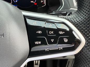 Volkswagen Tiguan 2.0 TDI R-Line Edition DSG Euro 6 (s/s) 5dr