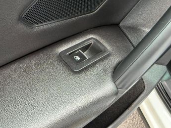 Volkswagen Tiguan 2.0 TDI R-Line Edition DSG Euro 6 (s/s) 5dr