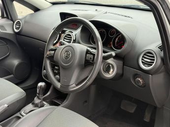 Vauxhall Corsa 1.4i 16v Design 5dr (a/c)