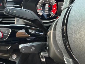 Audi A4 2.0 TFSI 35 Black Edition S Tronic Euro 6 (s/s) 4dr