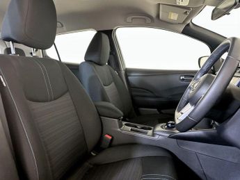 Nissan Leaf 40kWh Acenta Auto 5dr