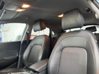 Hyundai KONA 64kWh Premium SE Auto 5dr (7kW Charger)