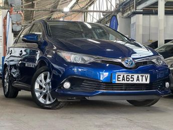 Toyota Auris 1.8 VVT-h Business Edition CVT Euro 6 (s/s) 5dr