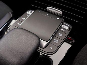 Mercedes-Benz A Class 2.0 A200d AMG Line Edition (Premium Plus) 8G-DCT Euro 6 (s/s) 4d