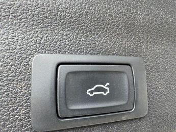 AUDI A6 AVANT 2.0 TDI 40 S line Estate 5dr Diesel S Tronic Euro 6 (s/s) (204 p