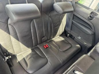 AUDI Q7 3.0 TDI V6 SE SUV 5dr Diesel Tiptronic quattro Euro 4 (240 ps) 1