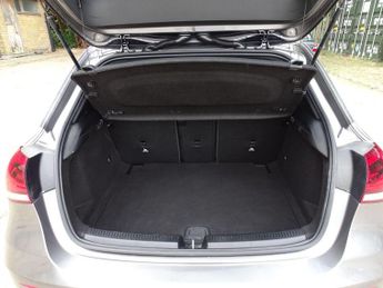 Mercedes-Benz A Class 1.3 A200 AMG Line 7G-DCT Euro 6 (s/s) 5dr