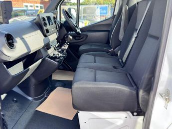 Mercedes-Benz Sprinter 2.0 315 CDI Progressive RWD L3 Euro 6 (s/s) 2dr
