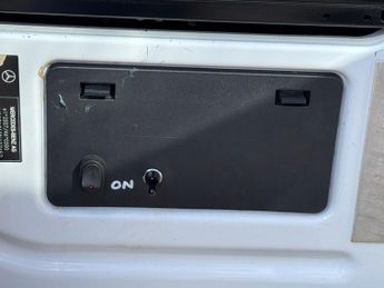 Mercedes-Benz Sprinter 2.0 315 CDI Progressive RWD L3 Euro 6 (s/s) 2dr