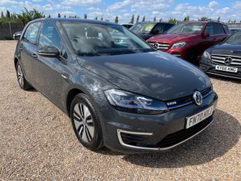Volkswagen e-Golf 35.8kWh e-Golf Auto 5dr