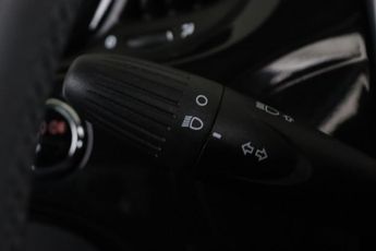 Fiat 500 1.0 MHEV Lounge Euro 6 (s/s) 3dr