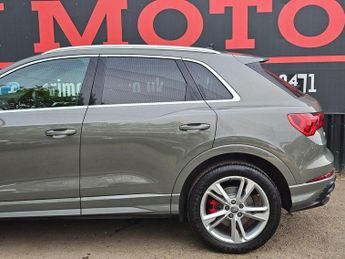 Audi Q3 2.0 TFSI 40 S line S Tronic quattro Euro 6 (s/s) 5dr