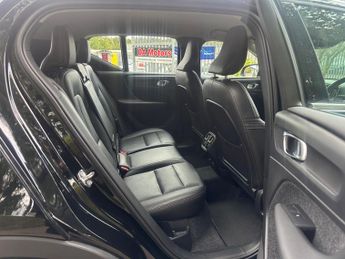 Volvo XC40 2.0 T4 Inscription Pro Auto Euro 6 (s/s) 5dr