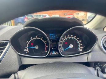 Ford Fiesta 1.6 Zetec Powershift Euro 5 5dr
