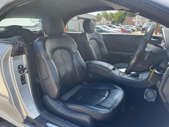 Mercedes-Benz CLK 3.5 CLK350 Sport Cabriolet 7G-Tronic 2dr