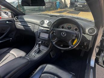 Mercedes-Benz CLK 3.5 CLK350 Sport Cabriolet 7G-Tronic 2dr