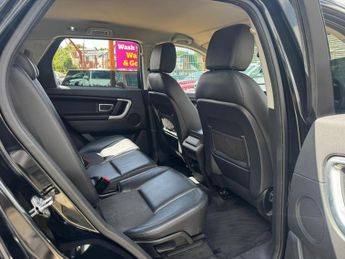 Land Rover Discovery Sport 2.0 TD4 SE Tech Auto 4WD Euro 6 (s/s) 5dr