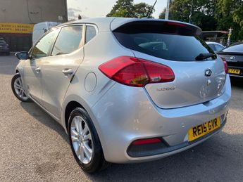 Kia Ceed 1.6 GDi 3 DCT Euro 5 5dr