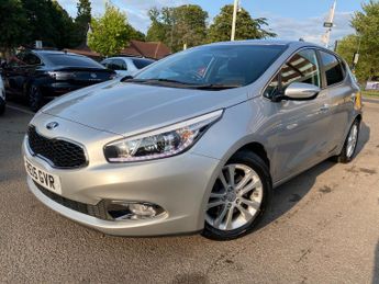 Kia Ceed 1.6 GDi 3 DCT Euro 5 5dr