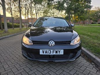 VOLKSWAGEN GOLF 1.6 TDI BlueMotion Tech SE Hatchback 5dr Diesel DSG Euro 5 (s/s)