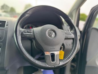 Volkswagen Touran 2.0 TDI BlueMotion Tech SE DSG Euro 5 (s/s) 5dr