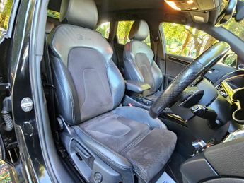 Audi A4 Avant 2.0 TFSI Black Edition Plus S Tronic quattro Euro 6 (s/s) 5dr